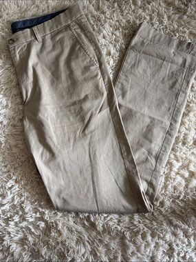 Men's Slim Fit Chino Pants in Light Khaki